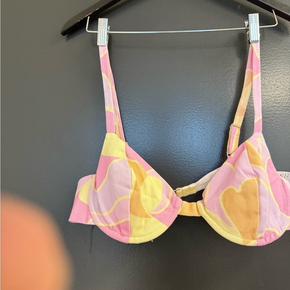 PacSun NWT size 6 bra top (not a bra) Pink and Yellow Patterned FREE w/100 purch - Picture 7 of 10